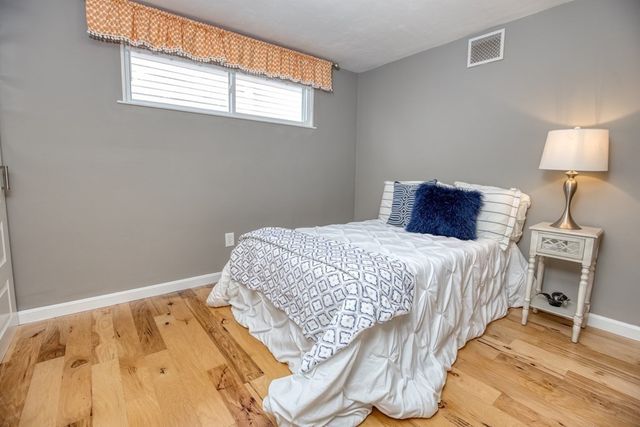 82 Centre St B, Quincy, MA 02169