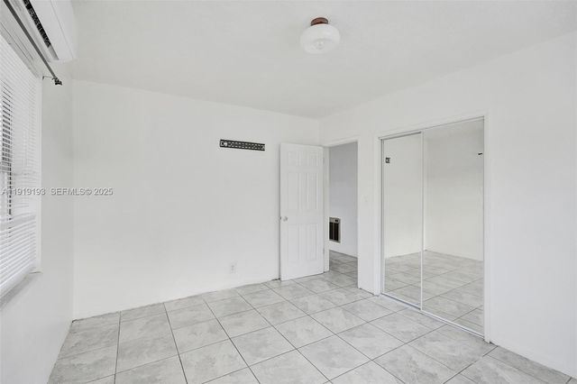 29 SW 8th Ave 1, Dania Beach, FL 33004