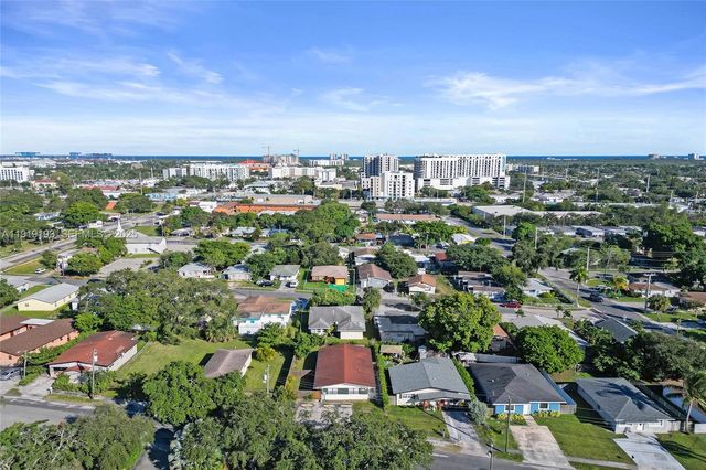 29 SW 8th Ave 1, Dania Beach, FL 33004