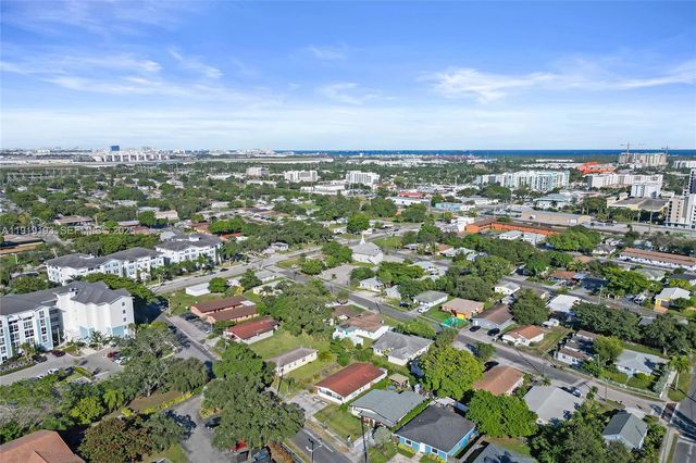 29 SW 8th Ave 1, Dania Beach, FL 33004