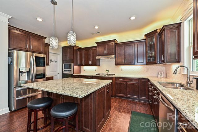 406 Sinaloa Street, Waxhaw, NC 28173