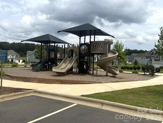 406 Sinaloa Street, Waxhaw, NC 28173