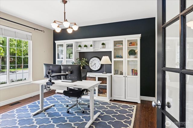 2211 238th Place NE, Sammamish, WA 98074