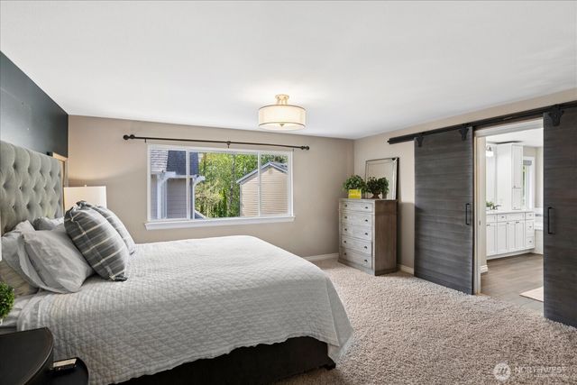 2211 238th Place NE, Sammamish, WA 98074