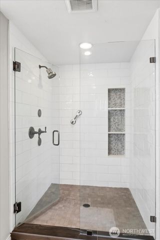 2211 238th Place NE, Sammamish, WA 98074