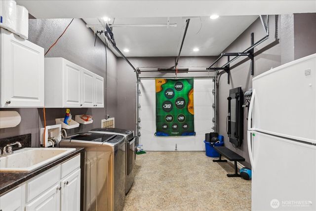 2211 238th Place NE, Sammamish, WA 98074