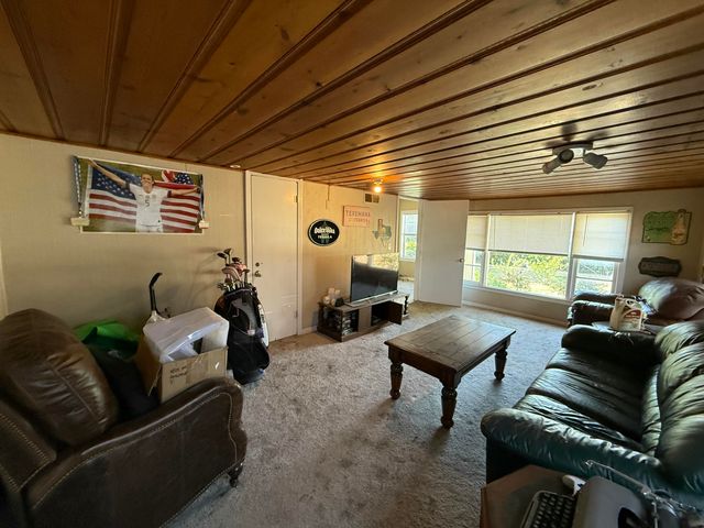 3601 33rd Street, Lubbock, TX 79410