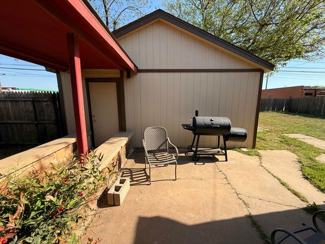 3601 33rd Street, Lubbock, TX 79410