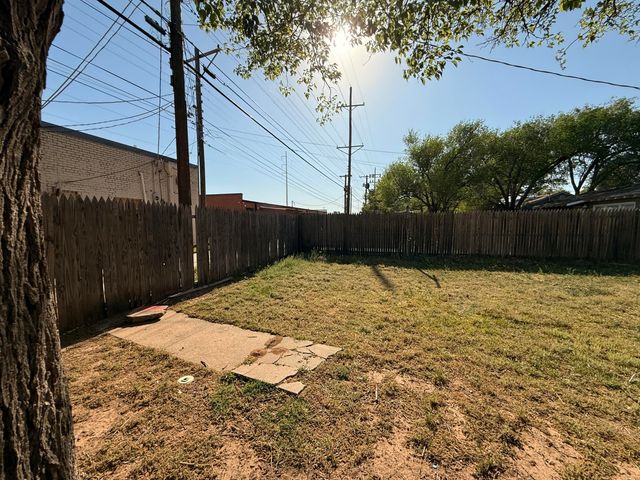 3601 33rd Street, Lubbock, TX 79410