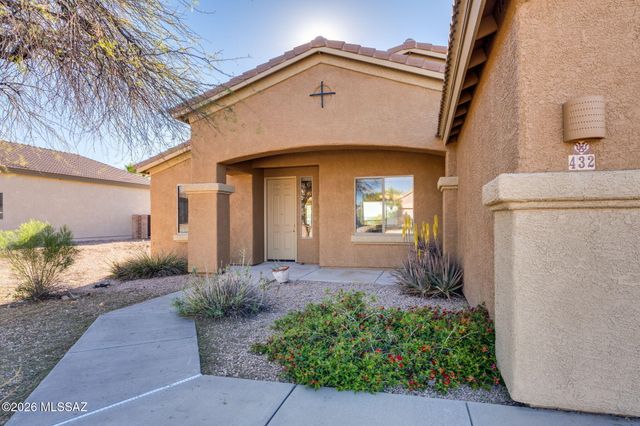 432 S Blue River Loop, Vail, AZ 85641