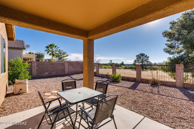 432 S Blue River Loop, Vail, AZ 85641