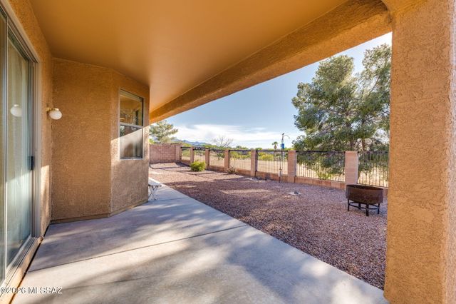 432 S Blue River Loop, Vail, AZ 85641