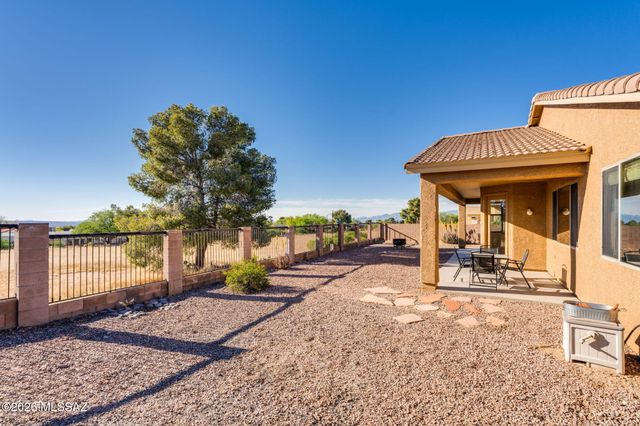 432 S Blue River Loop, Vail, AZ 85641