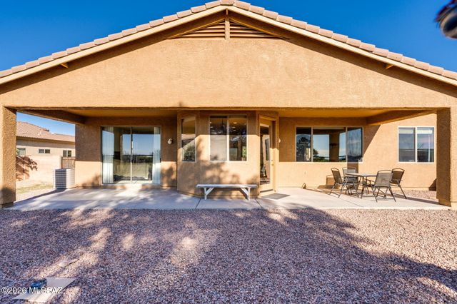 432 S Blue River Loop, Vail, AZ 85641