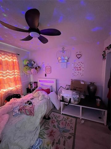 13485 SW 28th St, Miami, FL 33175