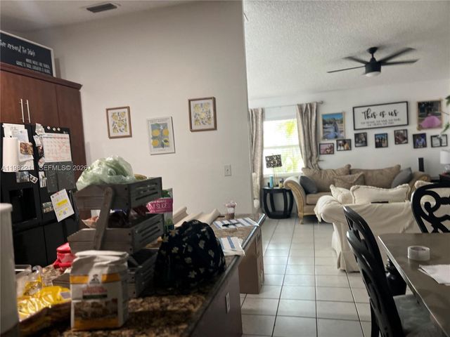 13485 SW 28th St, Miami, FL 33175