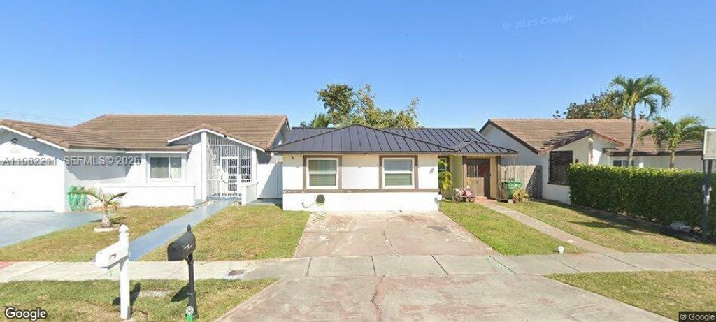 13485 SW 28th St, Miami, FL 33175