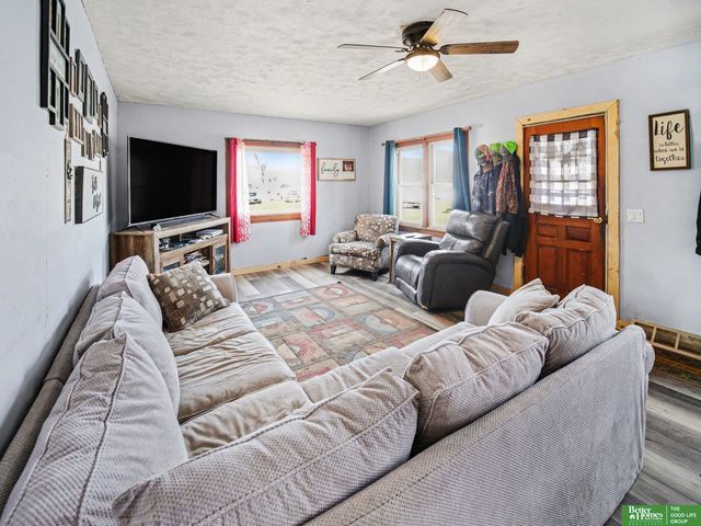 703 6th Avenue, Nebraska City, NE 68410