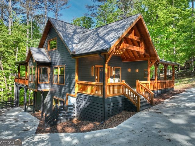40 Cadet Court, Ellijay, GA 30540