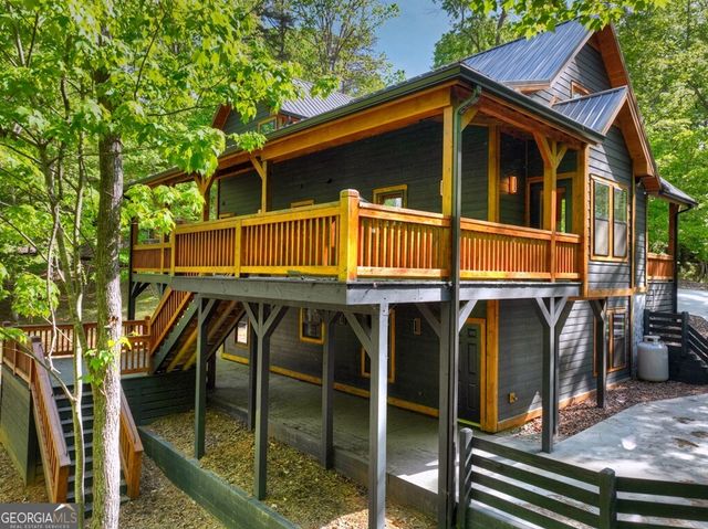 40 Cadet Court, Ellijay, GA 30540