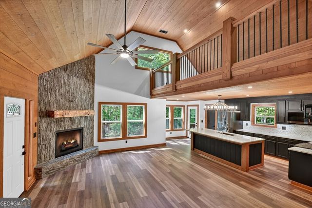 40 Cadet Court, Ellijay, GA 30540