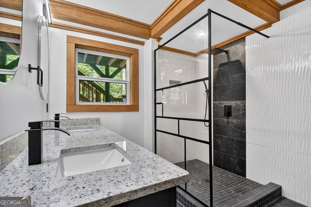 40 Cadet Court, Ellijay, GA 30540