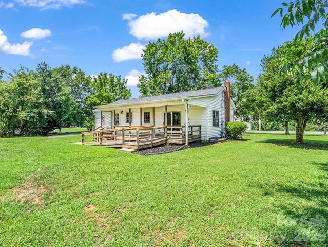 132 Valleyview Drive, Forest City, NC 28043
