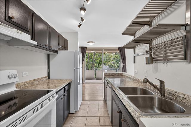 937 N Clarkson Street 306, Denver, CO 80218