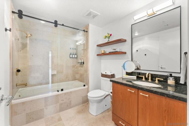 1199 Pacific Highway 2004, San Diego, CA 92101