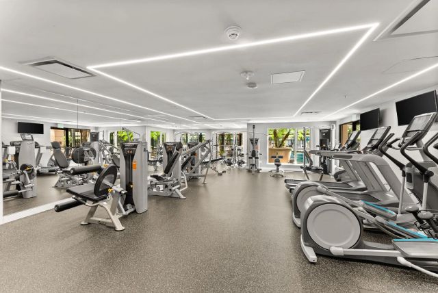 1199 Pacific Highway 2004, San Diego, CA 92101