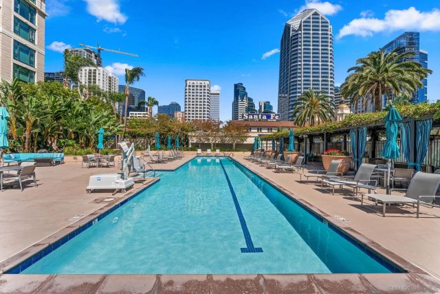 1199 Pacific Highway 2004, San Diego, CA 92101