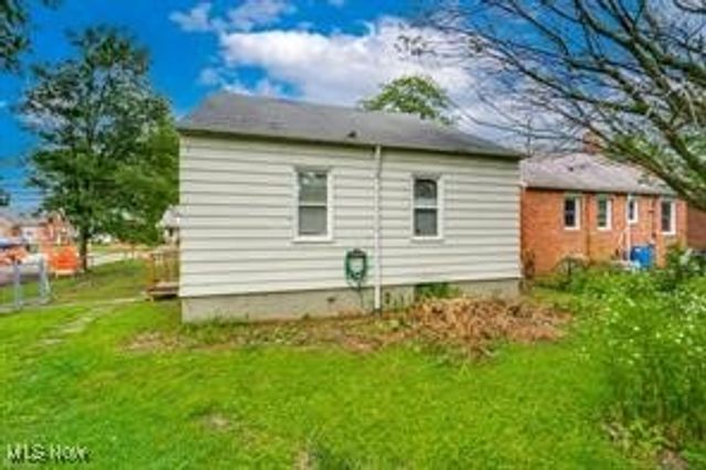 4165 W 140th Street, Cleveland, OH 44135