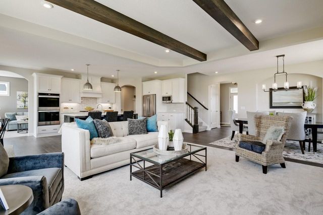 3660 Knightsbridge Lane N, Lake Elmo, MN 55042