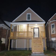 9138 S Essex Avenue, Chicago, IL 60617