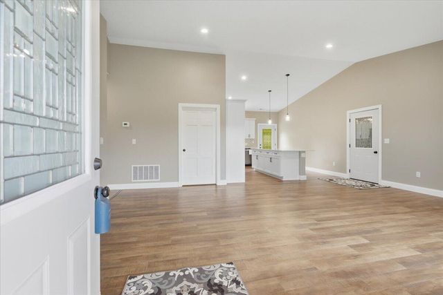 218 BRENT Lane, Council Bluffs, IA 51503