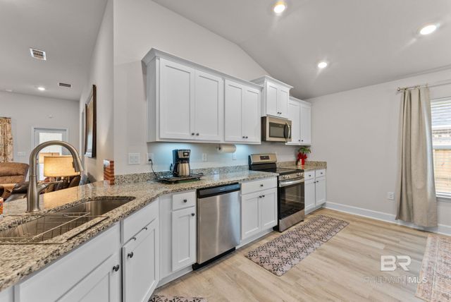 692 Mayflower Drive, Foley, AL 36535