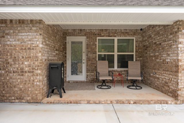 692 Mayflower Drive, Foley, AL 36535