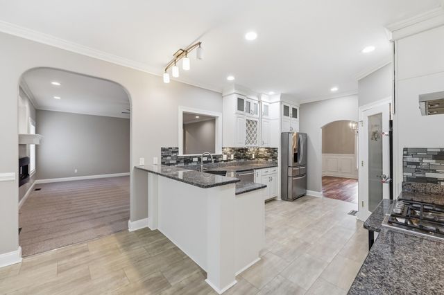 435 Avawam Drive, Richmond, KY 40475