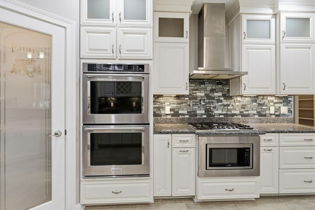 435 Avawam Drive, Richmond, KY 40475