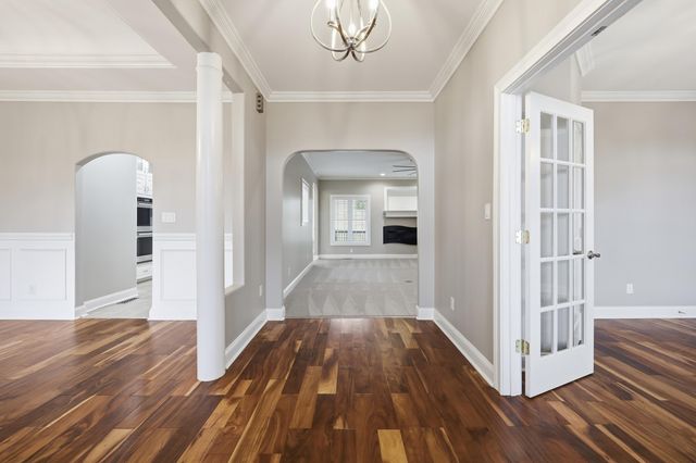 435 Avawam Drive, Richmond, KY 40475