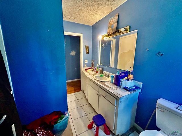 103 HOUSTON ST, Daingerfield, TX 75638