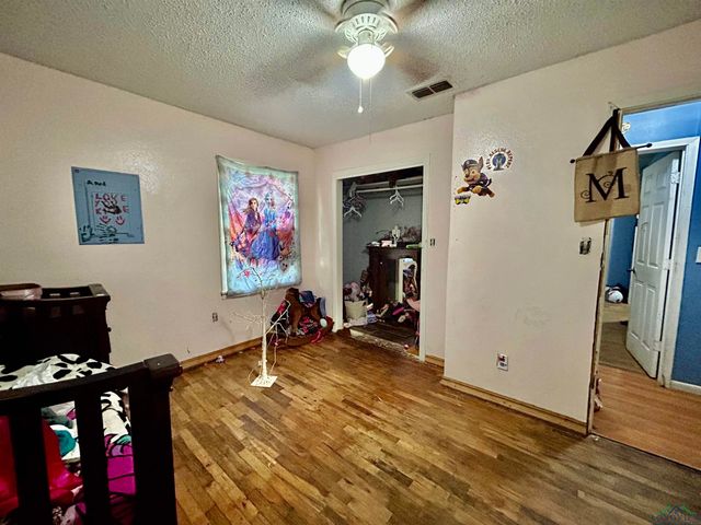 103 HOUSTON ST, Daingerfield, TX 75638