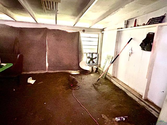 103 HOUSTON ST, Daingerfield, TX 75638