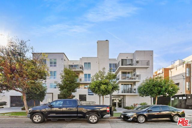 5229 Willowcrest Avenue 307, North Hollywood, CA 91601