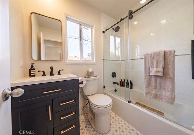 5629 Cleon, North Hollywood, CA 91601