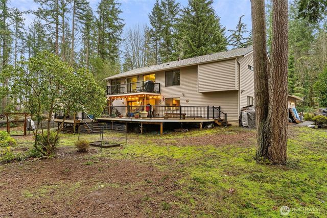 22934 SE 37th St, Sammamish, WA 98075