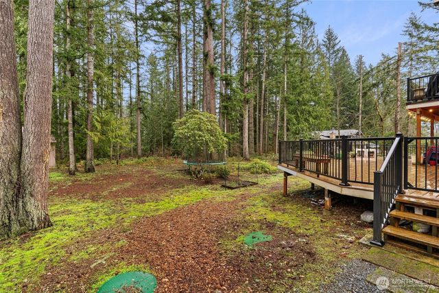 22934 SE 37th St, Sammamish, WA 98075