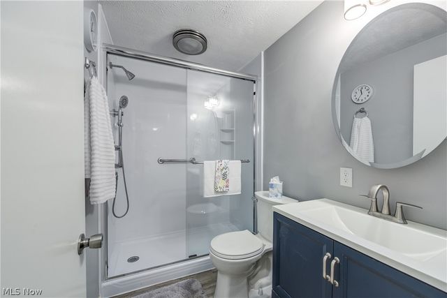 16305 Sperry Road, Vermilion, OH 44089