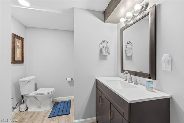 16305 Sperry Road, Vermilion, OH 44089