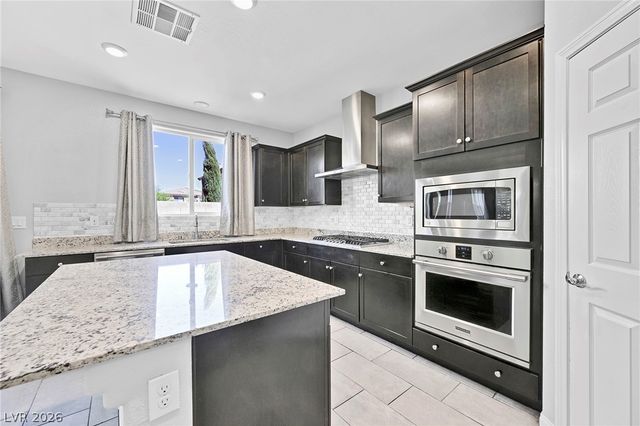 2664 Crystal Quartz Street, Las Vegas, NV 89146